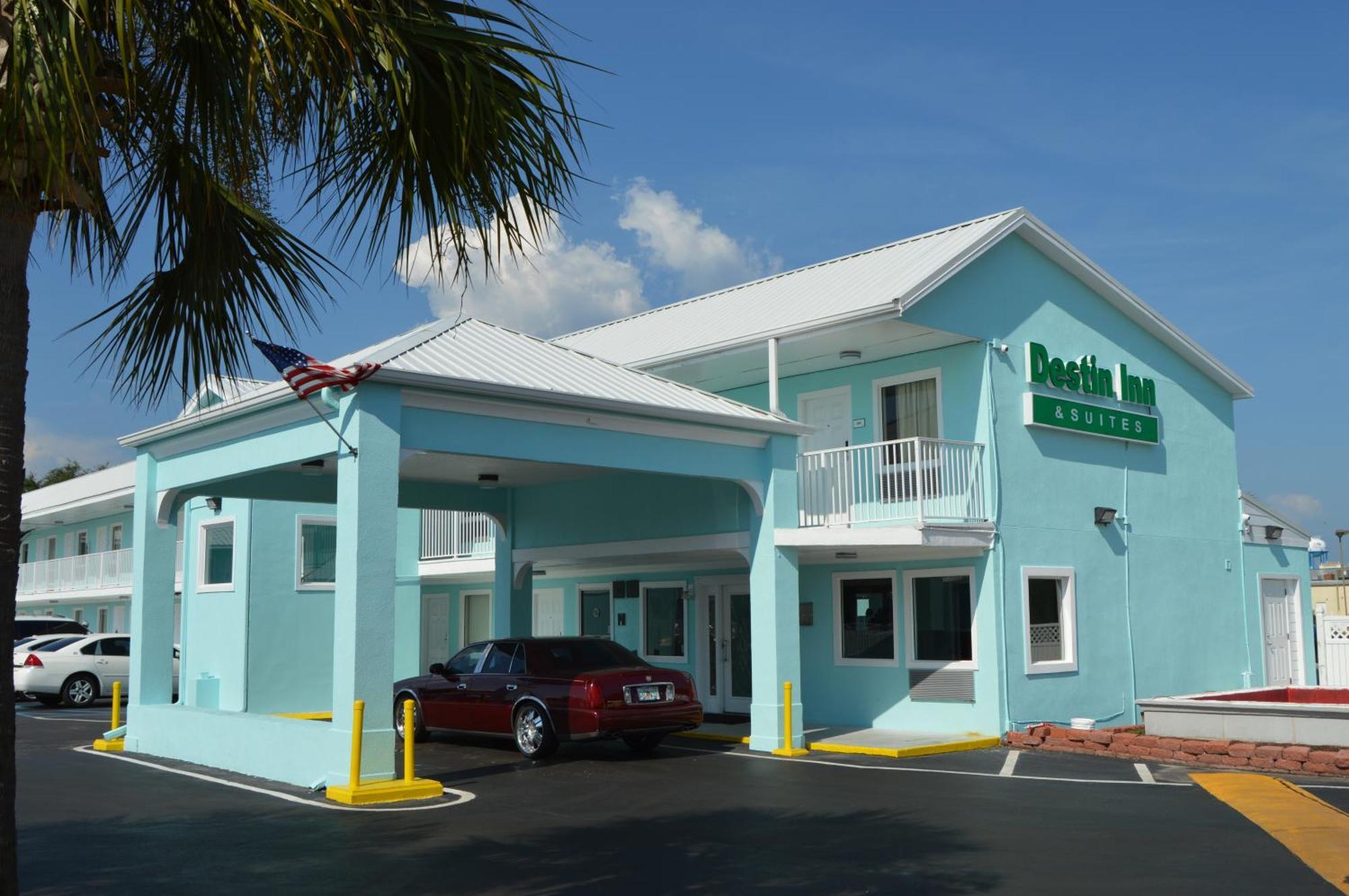 Destin Inn & Suites Exterior photo