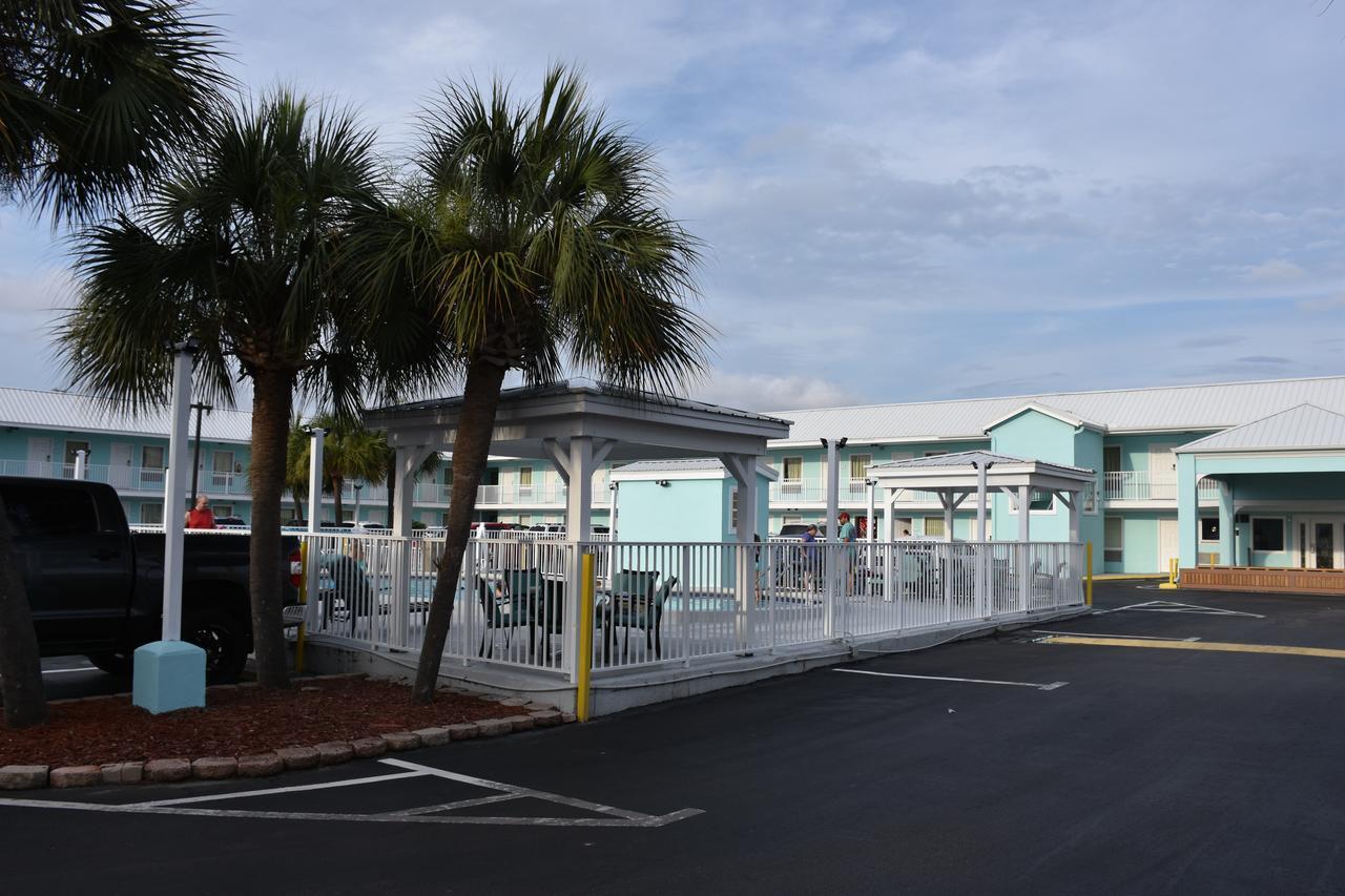 Destin Inn & Suites Exterior photo